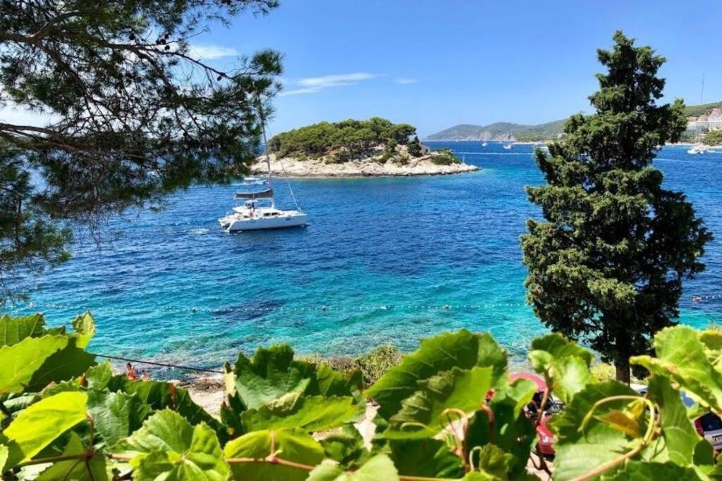 Shabby Chic Beach Cottage Hvar Hvar Town Esterno foto